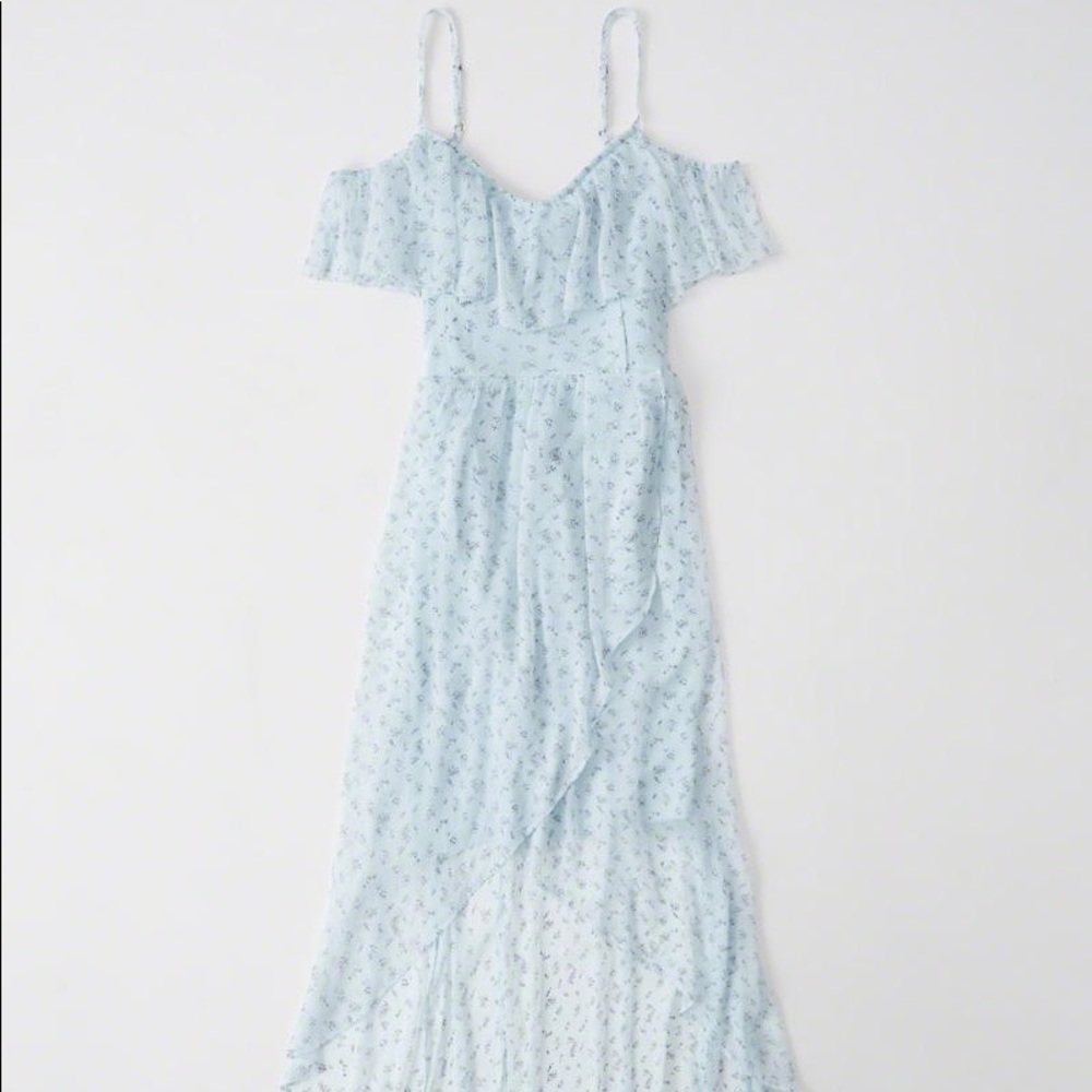 Abercrombie & Fitch Off-Shoulder Dress